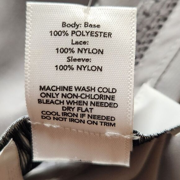 LOFT Blouse Top Satin Lace Short Cap Sleeve Gray Silver Pleated Flowy XL NEW - Picture 10 of 11